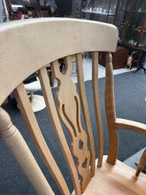 Load image into Gallery viewer, Grandfather Chair