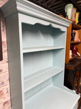 Load image into Gallery viewer, Vintage Pine Dresser