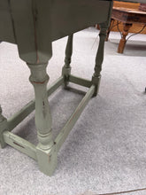 Load image into Gallery viewer, Small Drop Leaf Table