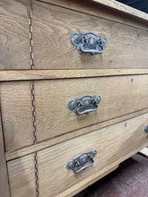 Load image into Gallery viewer, Stripped Oak Drawers