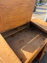 Load image into Gallery viewer, Antique Pine Desk