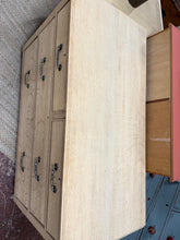 Load image into Gallery viewer, Stripped Oak Chest Of Drawers