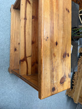 Load image into Gallery viewer, Rustic Bookcase