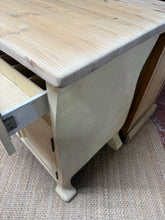 Load image into Gallery viewer, French Style Sideboard