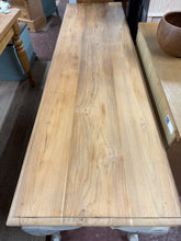 Load image into Gallery viewer, Distressed Hall Table