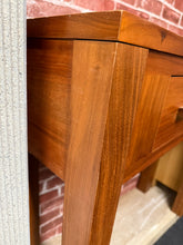 Load image into Gallery viewer, Hardwood Console