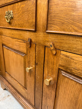 Load image into Gallery viewer, Oak Dresser