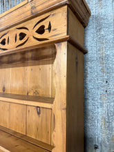Load image into Gallery viewer, Vintage Pine Dresser