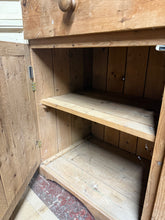 Load image into Gallery viewer, Vintage Pine Dresser