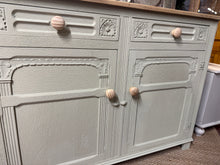 Load image into Gallery viewer, Oak Sideboard