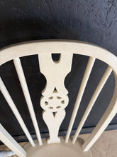 Load image into Gallery viewer, 4 x Wheelback Chairs