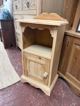 Load image into Gallery viewer, Solid Pine Bedside