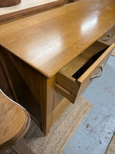 Load image into Gallery viewer, Oak Chest Of Drawers