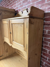 Load image into Gallery viewer, Victorian Pine Compactum