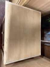 Load image into Gallery viewer, Oak Side Table