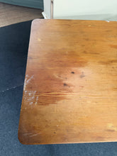 Load image into Gallery viewer, Solid Pine Side Table