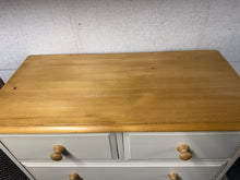 Load image into Gallery viewer, Country Pine Drawers