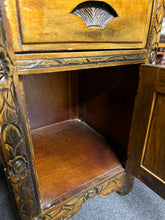 Load image into Gallery viewer, Oak Side Table