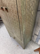 Load image into Gallery viewer, Middle Eastern Style Cupboard