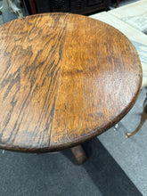 Load image into Gallery viewer, Oak Side Table