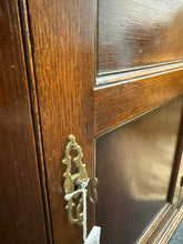 Load image into Gallery viewer, Oak Corner Unit