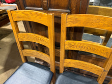 Load image into Gallery viewer, 4 x Oak Chairs