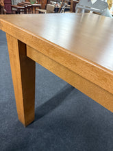 Load image into Gallery viewer, Oak Dining Table