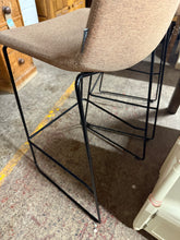 Load image into Gallery viewer, 2 x Stools