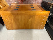 Load image into Gallery viewer, Oak Effect Drawers