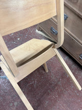 Load image into Gallery viewer, Stripped Childs Chair