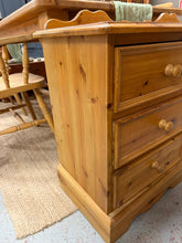 Load image into Gallery viewer, Solid Pine Bedsides
