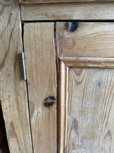 Load image into Gallery viewer, Vintage Pine Dresser
