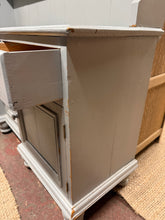 Load image into Gallery viewer, Vintage Pine Dresser