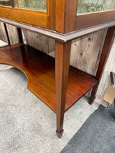 Load image into Gallery viewer, Edwardian Display Unit