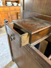 Load image into Gallery viewer, Oak Hall Stand