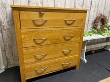 Load image into Gallery viewer, Oak Chest Of Drawers