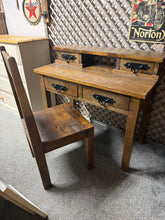 Load image into Gallery viewer, Rustic Desk Set