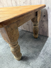 Load image into Gallery viewer, Wooden Coffee Table