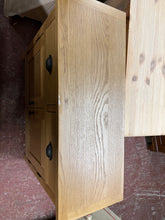 Load image into Gallery viewer, Oak Sideboard