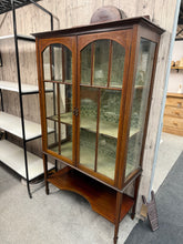 Load image into Gallery viewer, Edwardian Display Unit