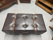 Load image into Gallery viewer, Leather Pouffe