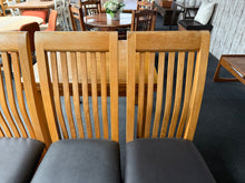 Load image into Gallery viewer, 4 x Oak Chairs