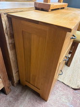 Load image into Gallery viewer, Oak Dressing Table Set