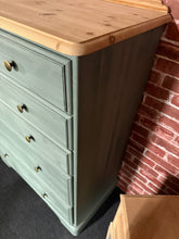 Load image into Gallery viewer, Pine Chest Of Drawers