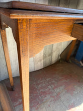 Load image into Gallery viewer, Oak Hall Table