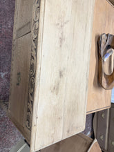 Load image into Gallery viewer, Stripped Oak Hall Table