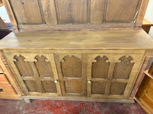 Load image into Gallery viewer, Oak Dresser