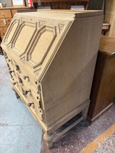 Load image into Gallery viewer, Stripped Oak Bureau