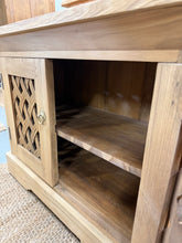 Load image into Gallery viewer, TV Unit