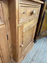 Load image into Gallery viewer, Vintage Pine Dresser